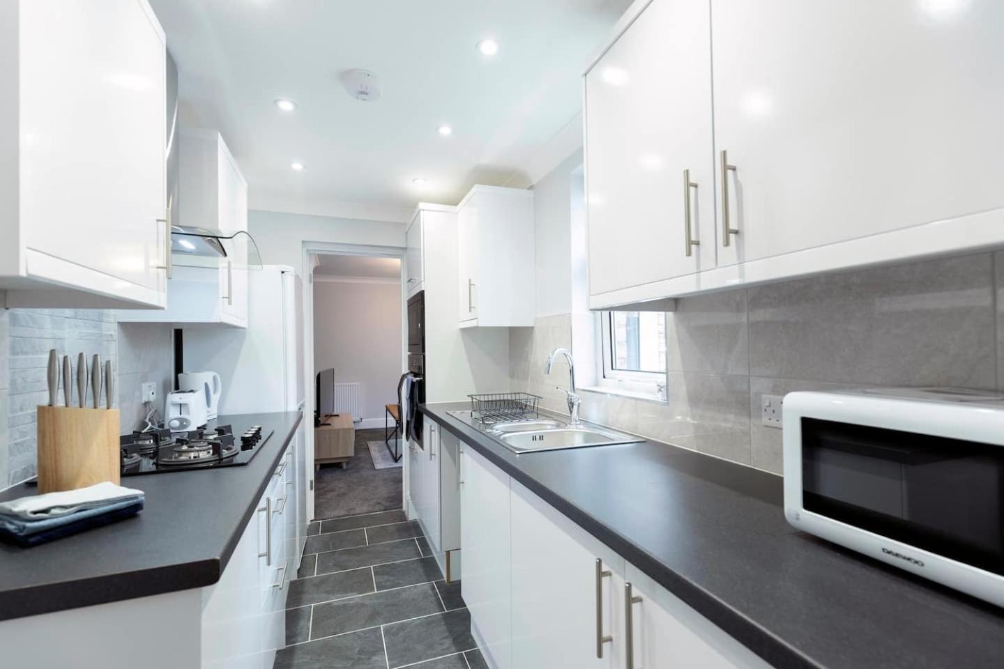 Modern 2 Bedroom Perfect For Family Friends And Workers 南希尔兹 外观 照片