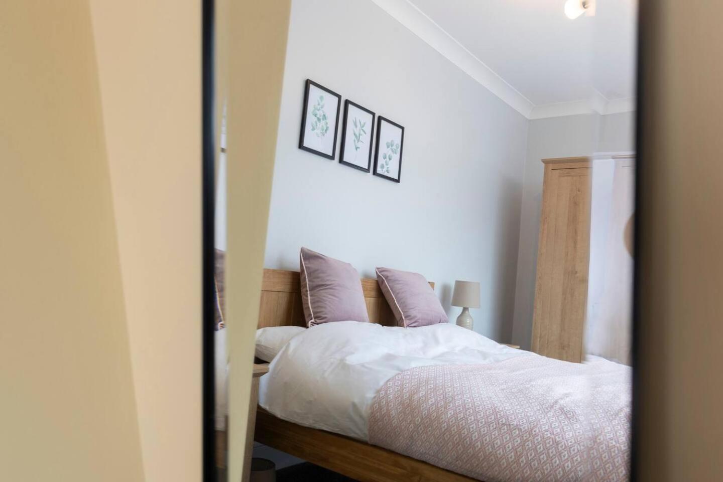 Modern 2 Bedroom Perfect For Family Friends And Workers 南希尔兹 外观 照片