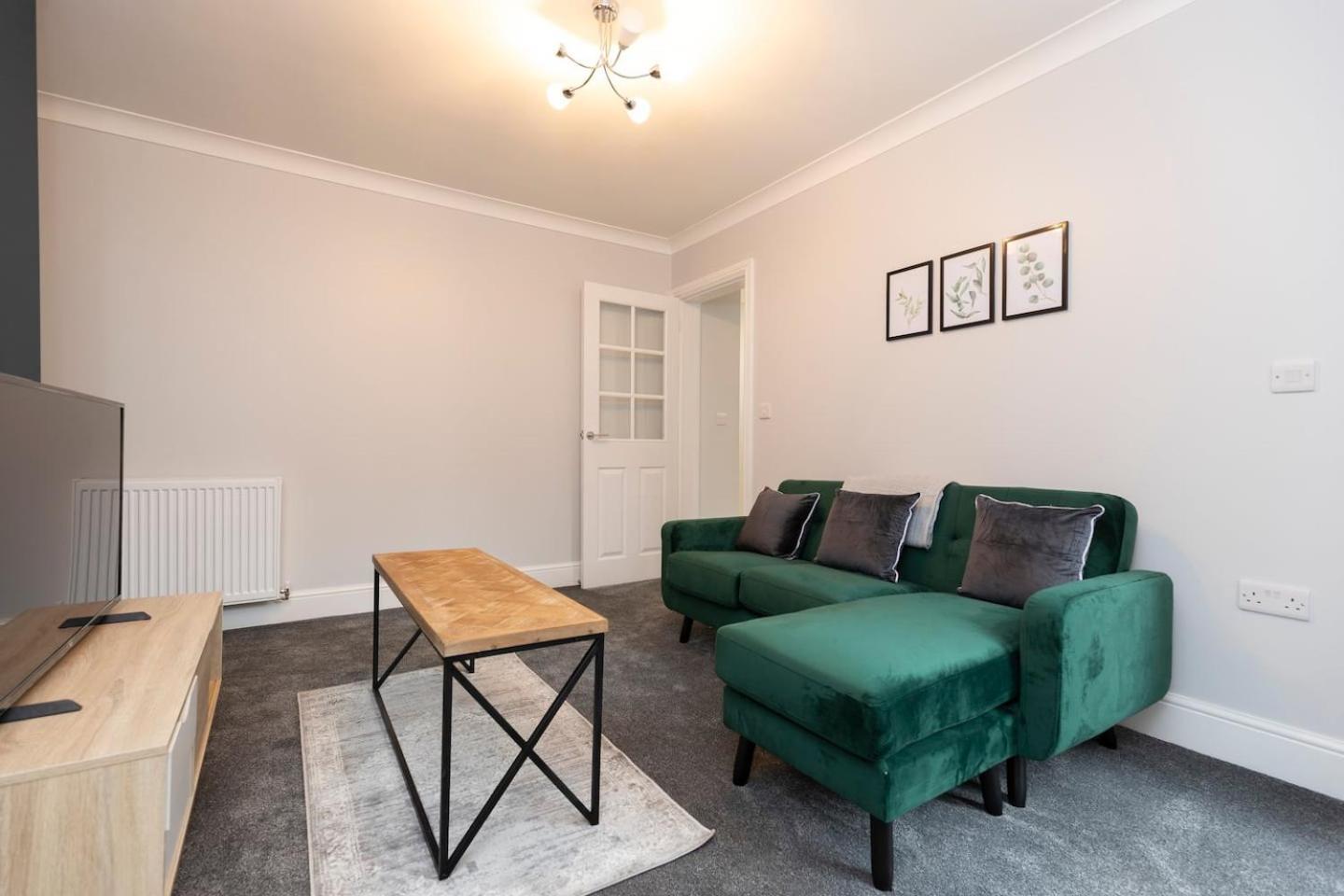 Modern 2 Bedroom Perfect For Family Friends And Workers 南希尔兹 外观 照片